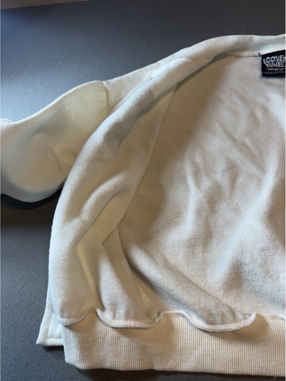 Looney Tunes Max Bugs Bunny Cropped College Button Up Sweater Women’s Small - Picture 10 of 15